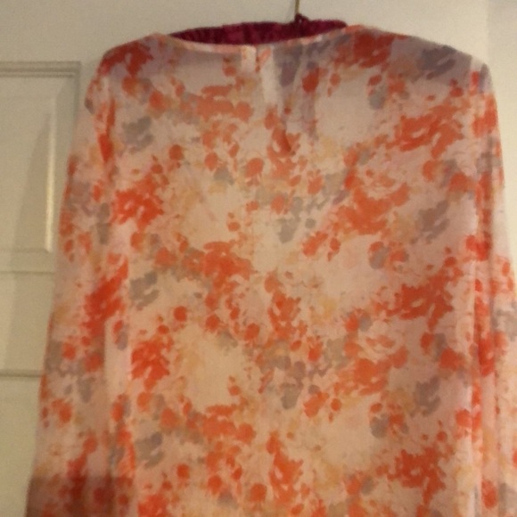 Hang Ten large orange & white semi sheer floral 3 button bell sleeve - Picture 4 of 13